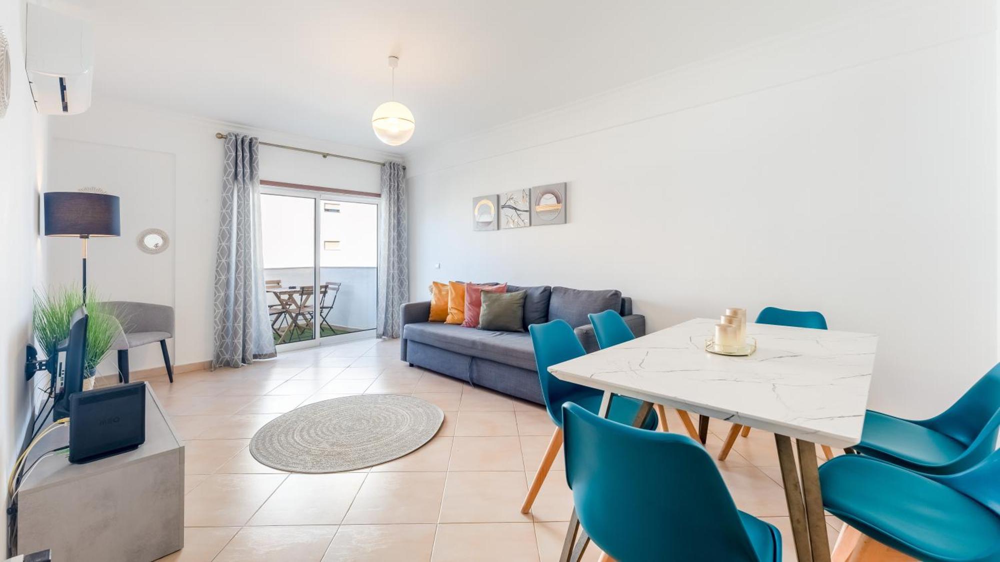 Sunny Retreat With Pool And Balcony By Lovelystay Albufeira Ngoại thất bức ảnh
